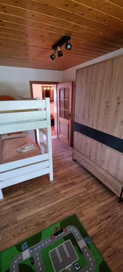 Appartement Lissi - Ruhig, Idyllisch & Grosszuegig 잘렘 외부 사진
